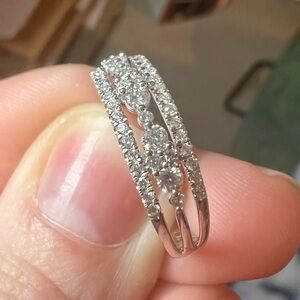 Now + Forever Diamond Anniversary Ring Sz 7 10k white gold 1/2 ct (Retail $1.5k)